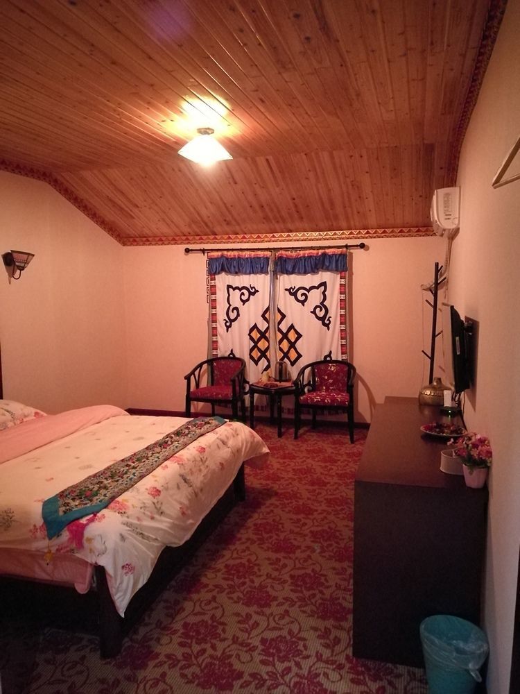 Wo Home Hostel Jiuzhaigou Buitenkant foto